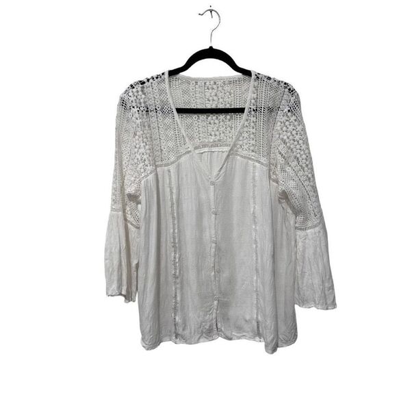 White Detailed Shoulder Bell Sleeve Button Front Blouse Size M Peasant Boho - Picture 1 of 10